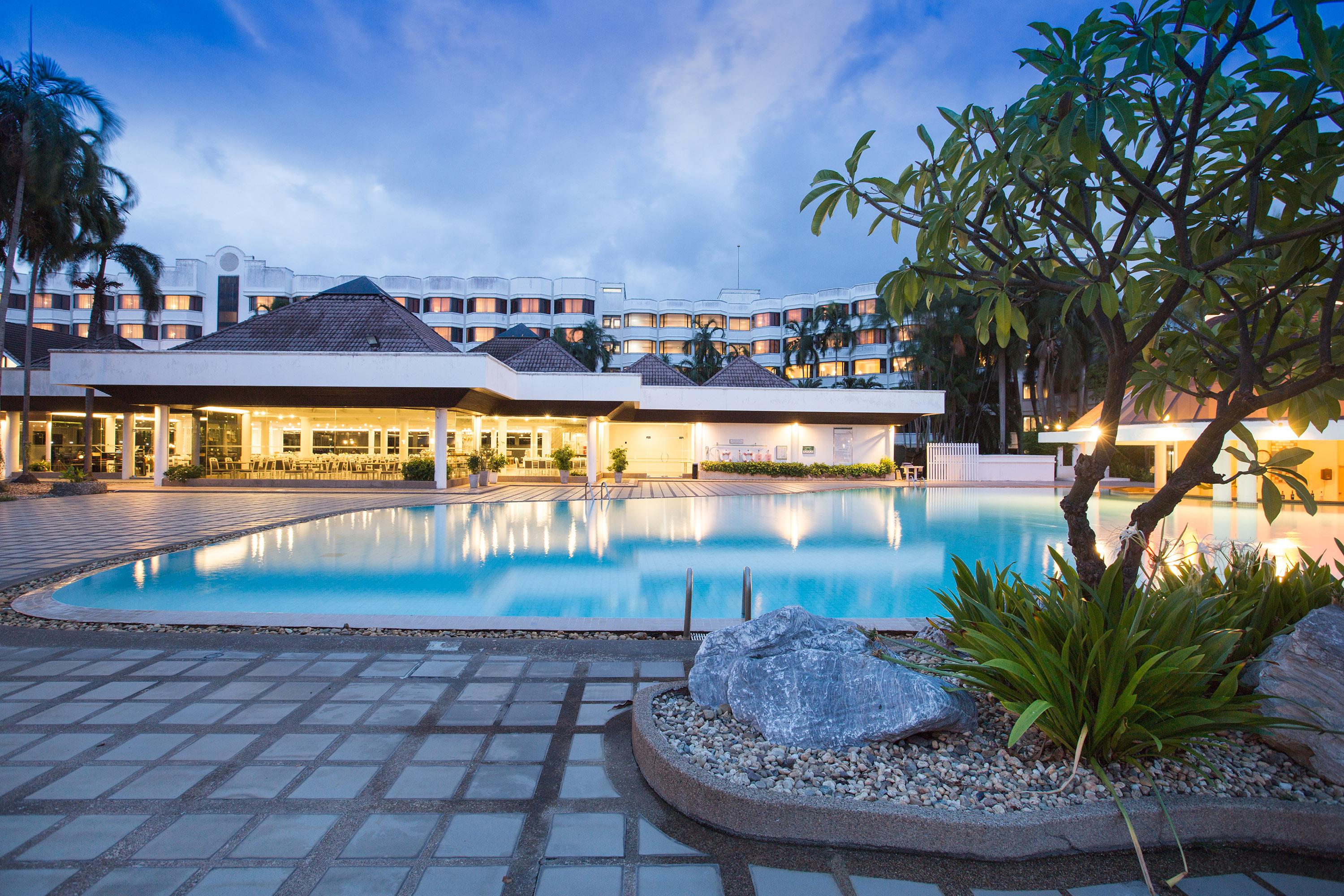 The Imperial Hotel & Convention Centre Phitszanulok Kültér fotó