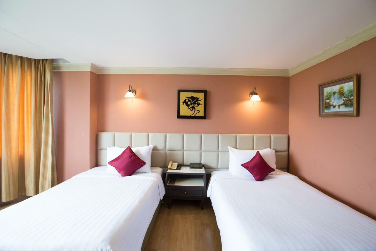 The Imperial Hotel & Convention Centre Phitszanulok Kültér fotó